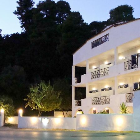 Villa Diamanti Kanapitsa  Ngoại thất bức ảnh